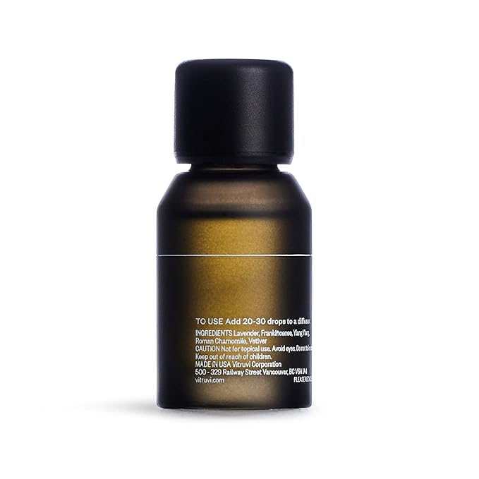 Vitruvi Sleep, Soothing Essential Oil Blend, 100% Pure Lavender, Frankincense, Ylang Ylang, Roman Chamomile, and Vetiver Oil (0.5 fl.oz)