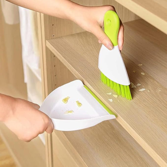 Dust pan Broom Brush Dustpan - Small Broom and Dustpan Set,Mini Broom and Dustpan, Small Dustpan and Brush Set for Home Cleaning,Sofa,Desk,Guinea Pig Cage,Cat Litter etc.(Green 3 Set)