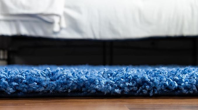 Unique Loom Solid Shag Collection Area Rug (5' 3" x 8' Oval, Periwinkle Blue)