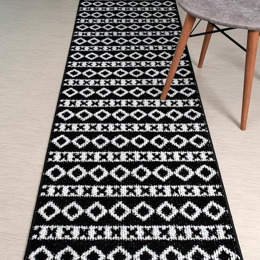 5 Ft Non-Slip Black-White Hallway Kitchen Runner Rug, 2'7" X 5' Washable Carpet - Rubber Backed, Custom Size Floor Mat for Entryway Stairs Bedroom Bathroom Mudroom