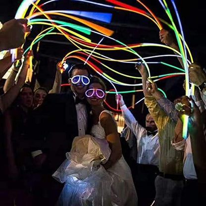 Glow Fever Glow Sticks Bulk 100ct 22'' Glow Necklaces with Connectors, Neon Light Sticks for Party Festivals Raves Concert Birthday Wedding, Orange