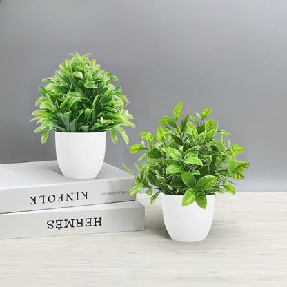 4-Piece Set of Black Potted mini Artificial Plants - Various Imitation Green Plants, Suitable for Home, Office, Farmhouse, Bathroom Decoration and Party Ornaments, Room Decoration