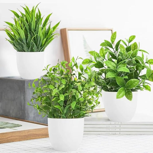 4-Piece Set of Black Potted mini Artificial Plants - Various Imitation Green Plants, Suitable for Home, Office, Farmhouse, Bathroom Decoration and Party Ornaments, Room Decoration