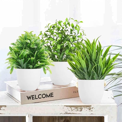 4-Piece Set of Black Potted mini Artificial Plants - Various Imitation Green Plants, Suitable for Home, Office, Farmhouse, Bathroom Decoration and Party Ornaments, Room Decoration