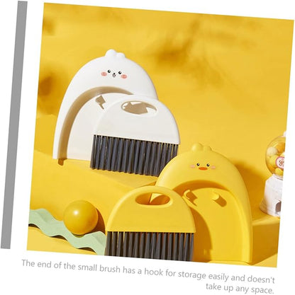 FAVOMOTO Mini Cartoon Animal Broom with Portable Dustpan Soft Wear-Resistant Brush for Desktop Cleaning Lightweight Tabletop Sweeper for Home Office Car Detailing Dormitory Use