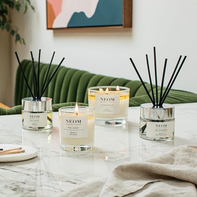 NEOM- Complete Bliss Scented Candle, 1 Wick | Blush Rose, Lime & Black Pepper | Essential Oil Aromatherapy Candle | Scent to De-Stress