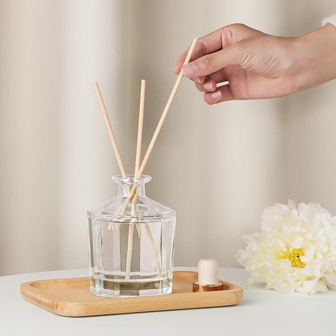 L'odeur Vill Reed Diffuser, 8.5 Oz(250ml) Moroccan Amber Bathroom Diffuser with 10 Sticks, Scented Diffuser Home Fragrance Essential Oil Reed Diffuser Set for Home Large Rooms Bathroom Shelf Decor