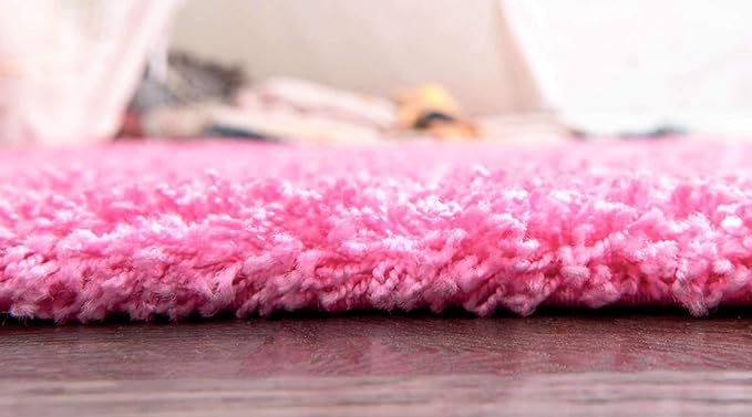 Unique Loom Solid Shag Collection Area Rug (9' x 12' 2" Rectangle, Taffy Pink)
