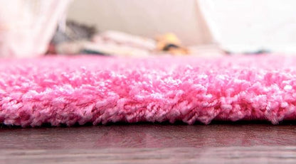 Unique Loom Solid Shag Collection Area Rug (6' 1" Round, Taffy Pink)