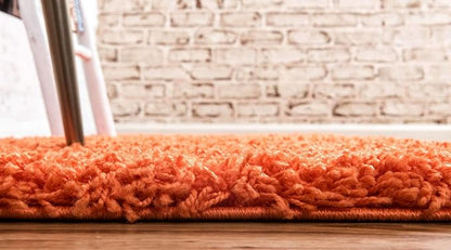 Unique Loom Solid Shag Collection Area Rug (2' 7" x 10' Runner Tiger Orange)