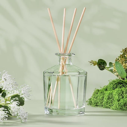 L'Oeud Vill Reed Diffuser, 8.5 Oz(250ml) Vanilla Bathroom Scented Home Fragrance Essential Oil Reed Diffuser Set for Large Rooms
