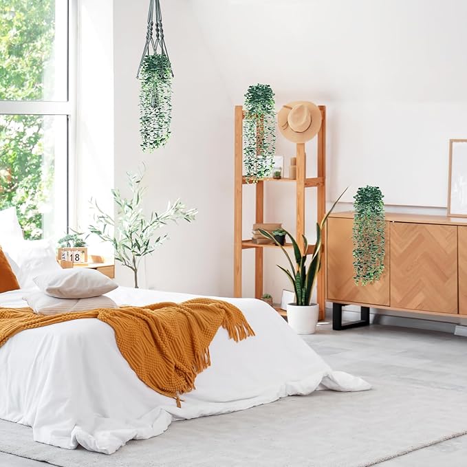Artificial Hanging Eucalyptus Plants，Fake Plants Eucalyptus Small Decor Faux Hanging Vine Plants Wall Greenery for New Home Decoration，for Floating Shelf Indoor Outdoor Pack of 2