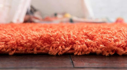 Unique Loom Solid Shag Collection Area Rug (6' 1" Round, Tiger Orange)