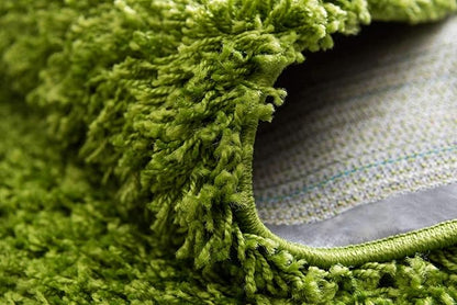 Unique Loom Solid Shag Collection Area Rug (2' 6" x 16' 5" Runner, Grass Green)
