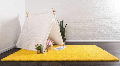 Unique Loom Solid Shag Collection Area Rug (7' 1" x 10' Rectangle, Tuscan Sun Yellow)