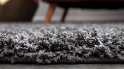 Unique Loom Solid Shag Collection Area Rug (2' 7" x 10' Runner, Graphite Gray)
