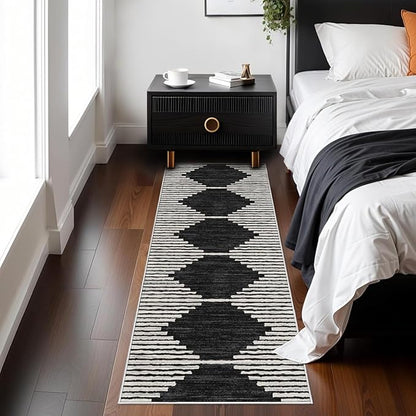 HelloTree Hallway Runner Rug，2.3x5.3 Moroccan Modern Stripe Carpet Washable Machine Bathroom Runner Bohemian Design Modern Soft Non Slip Indoor Rug for Entryway Hallway Laundry Room Bedroom-Black