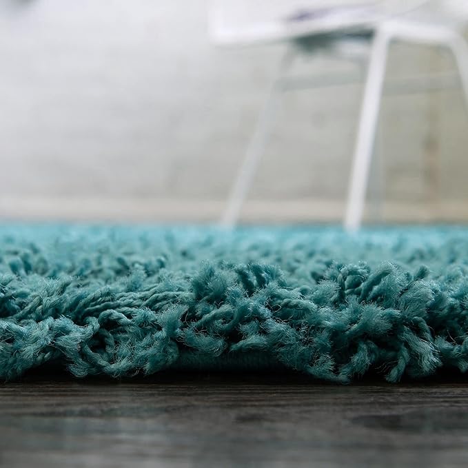 Unique Loom Solid Shag Collection Area Rug (7' 1" Round, Deep Aqua Blue)