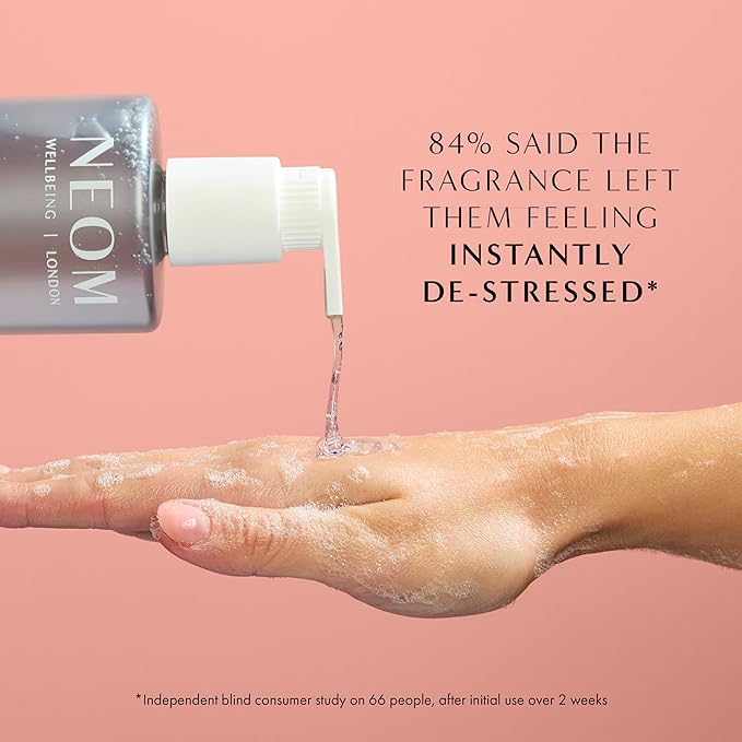 Neom Real Luxury Hand Wash Refill, 600ml I 24 essential oils, including lavender, jasmine and sandalwood I 100% recyclable 600ml refill pouch I Cleanse, Soften and Replenish