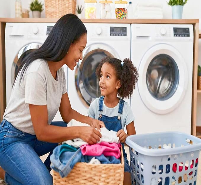 6-Piece Laundry Pod Storage Set. Transparent laundry storage container with bamboo lid and label, ideal for storing fabric softener, liquid detergent, laundry pods, and fragrance boosters.