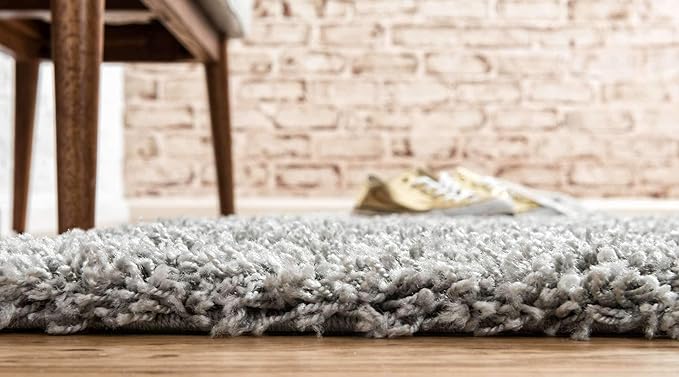 Unique Loom Solid Shag Collection Area Rug (2' 6" x 19' 8" Runner, Cloud Gray)