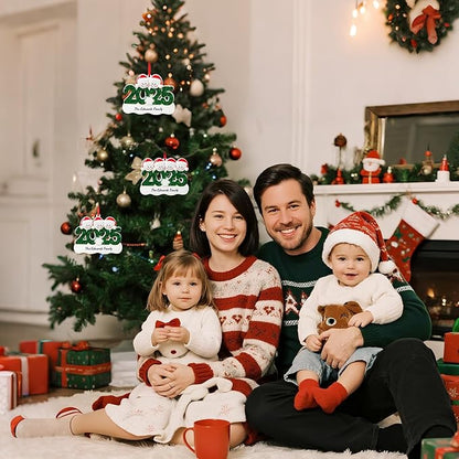 2025 Christmas Ornaments Personalized with Names Family of 2,3,4,5,6, Custom Family Snowman Ornament for Xmas Tree, Personalized Christmas Ornaments Decoration Gifts for Home Decor, 3 Names