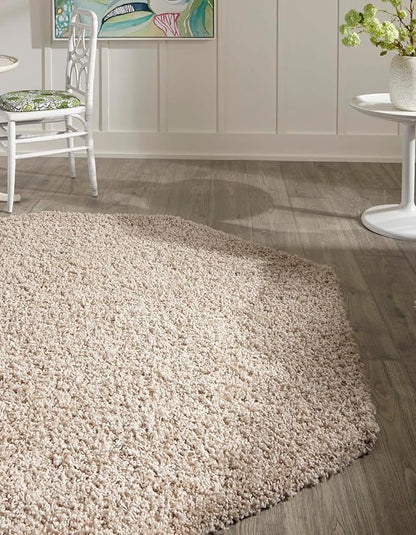 Unique Loom Solid Shag Collection Area Rug (7' 10" Octagon, Taupe)