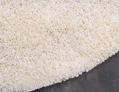 Unique Loom Solid Shag Collection Area Rug (6' 1" Round, Pure Ivory)