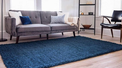 Unique Loom Solid Shag Collection Area Rug (4' 1" x 6' 1" Rectangle, Sapphire Blue/ Navy Blue)