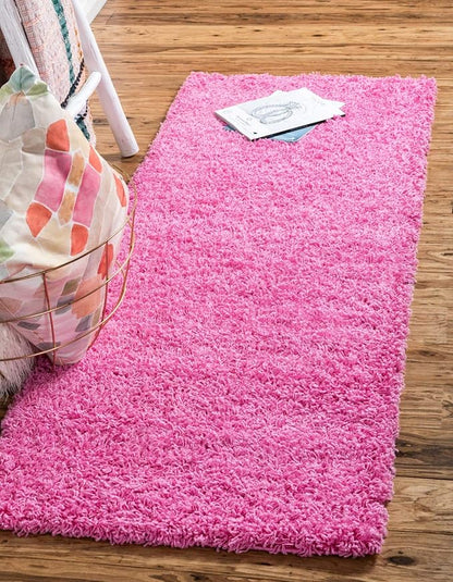 Unique Loom Solid Shag Collection Area Rug (2' 6" x 13' 1" Runner, Taffy Pink)