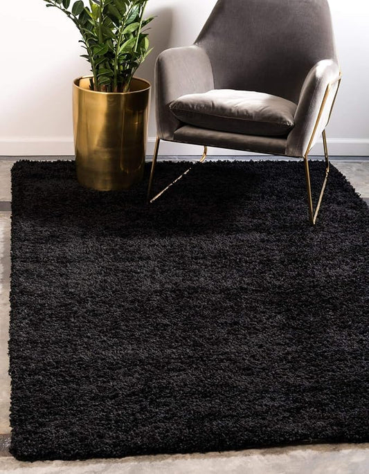 Unique Loom Solid Shag Collection Area Rug (6' 1" x 9' Rectangle, Jet Black)