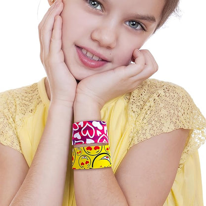Giraffe Manufacturing 50 Pcs Christmas Slap Bracelets for Kids Bulk – Colorful Snap Bracelets Christmas Party Favors For Kids Stocking Stuffers, Classroom Prize – Fun Wristbands Birthday Gifts