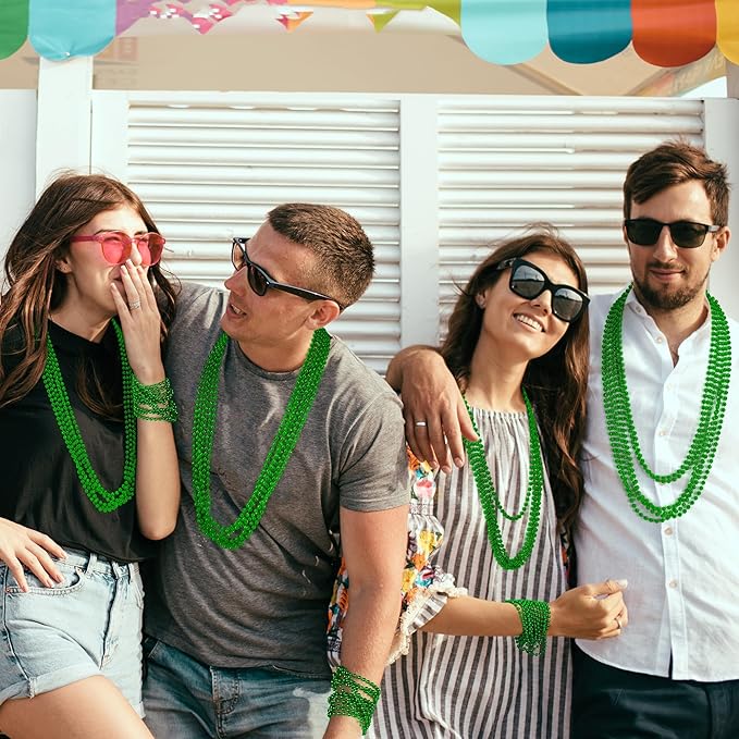 St Patricks Day Necklaces, 200PCS Green Beads Necklaces Decorations, 33" Saint Patricks Day Mardi Gras Xmas Necklace Party Favor, Green Mardi Gras Beads Bulk for Wedding Birthday Holiday Parade Throw