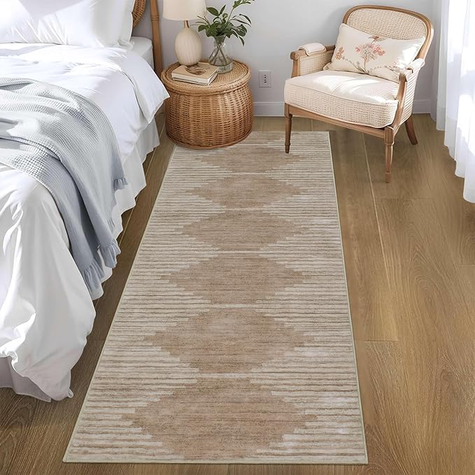 HelloTree Hallway Runner Rug，2x6 Moroccan Modern Stripe Carpet Washable Machine Bathroom Runner Bohemian Modern Soft Non Slip Indoor Rug for Entryway Hallway Laundry Room Bedroom-Pink&Khaki