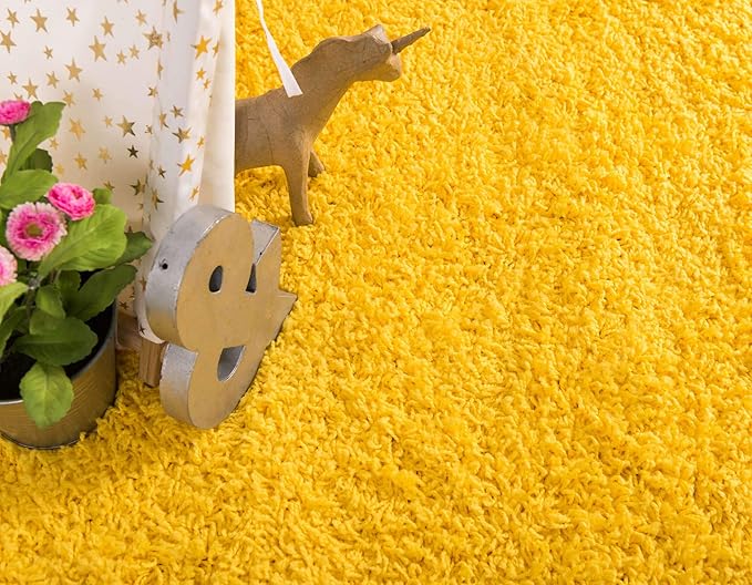 Unique Loom Solid Shag Collection Area Rug (6' 1" Round, Tuscan Sun Yellow)