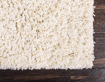 Unique Loom Solid Shag Collection Area Rug (3' 3" x 5' 3" Rectangle, Pure Ivory)