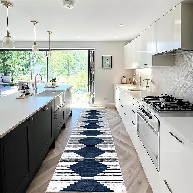 HelloTree Hallway Runner Rug，2.6x10 Moroccan Modern Stripe Carpet Washable Machine Bathroom Runner Bohemian Design Modern Soft Non Slip Indoor Rug for Entryway Hallway Laundry Room Bedroom-Blue