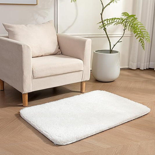 Amazon Basics Fluffy Washable Area Rug, Bedside Shaggy Carpet for Door Entryway, Living Room and Bedroom, 2' W × 3' L, Cream