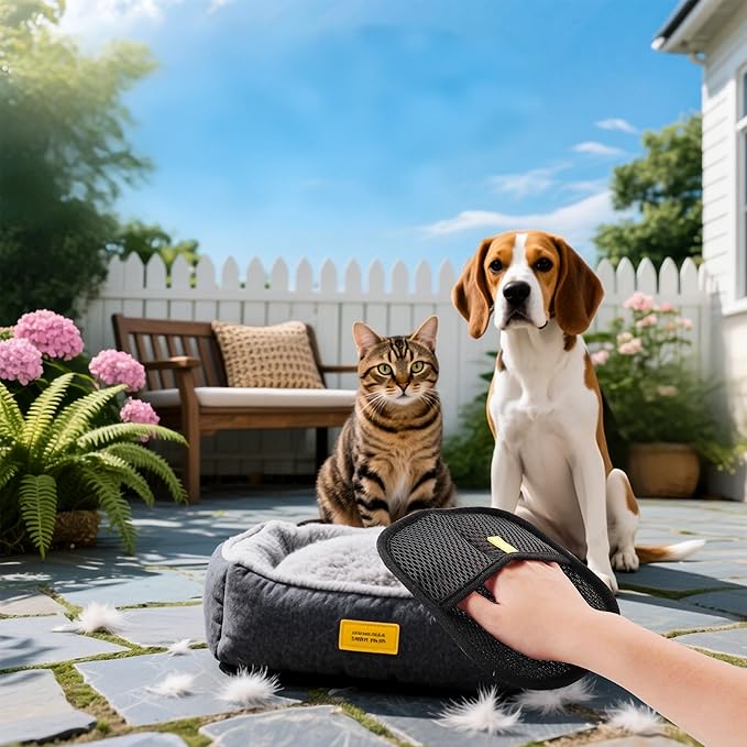 2 PCS Pet Hair Removal Gloves,Reusable Lint Roller for Furniture, Car, Clothes & Carpets ，Cat & Dog Hair Remover Tool with Ergonomic Grip