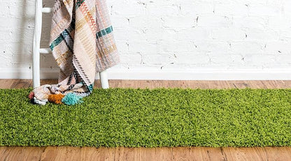 Unique Loom Solid Shag Collection Area Rug (2' 6" x 13' 1" Runner, Grass Green)