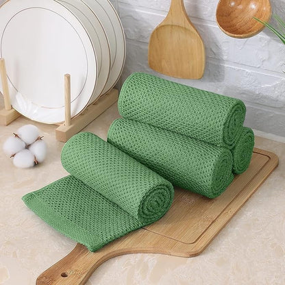 Kitinjoy 100% Cotton Kitchen Towels and Dishcloths Set, 8 Pack Waffle Weave Dish Towels Ultra Soft Absorbent Quick Drying Dish Rags, 13 x 28 Inch and 12 X 12 Inch, Grass Green