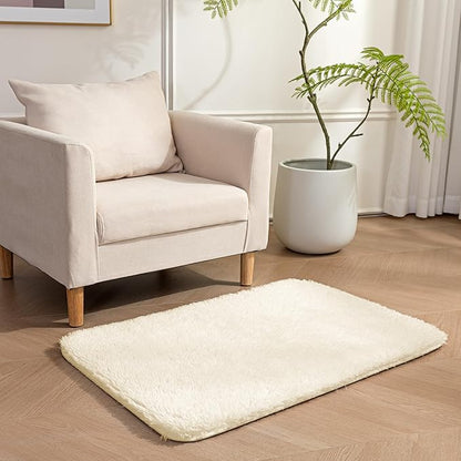 Amazon Basics Fluffy Washable Area Rug, Bedside Shaggy Carpet for Door Entryway, Living Room and Bedroom, 2' W × 3' L, Beige