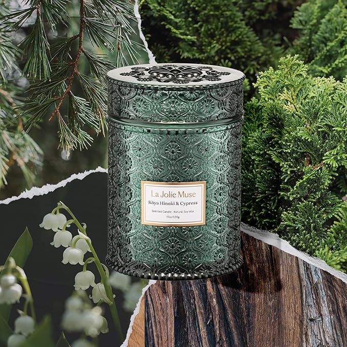 LA JOLIE MUSE Kōya Hinoki & Cypress Scented Candle – Pine, Leather & Hinoki | 19 oz Festive Christmas Candle | Wooden Wick | Clean Burn & Vibrant Scent | Fun Gift for Hosts & Fall Tablescapes