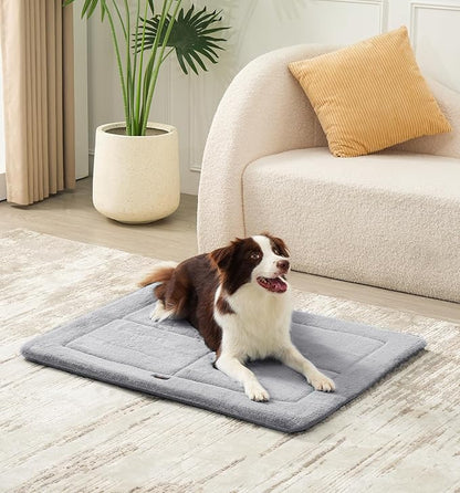 Made4Pets Dog Crate Pad Bed for Medium Large Dogs, Washable & Reversible, Anti-Slip Kennel Mat for Cozy Sleeping, Soft Fluffy Dog Bed for Indoor & Outdoor Use, 35"x23", Gray