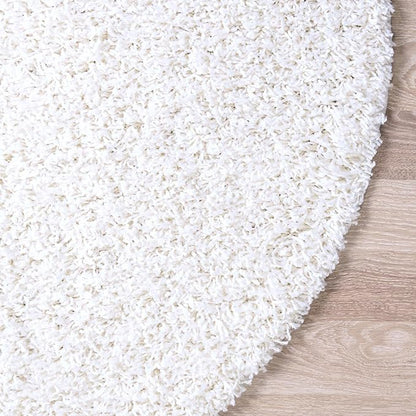 Unique Loom Solid Shag Collection Area Rug (10' 2" Round, Snow White)