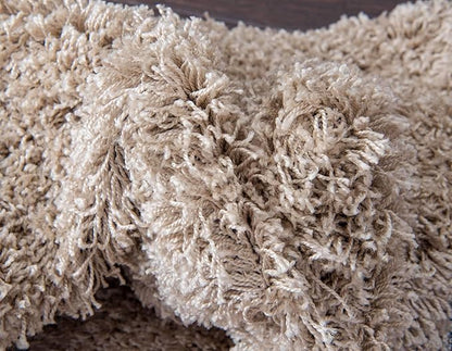 Unique Loom Solid Shag Collection Area Rug (6' 1" Round, Taupe)