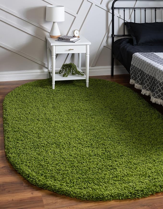 Unique Loom Solid Shag Collection Area Rug (3' 3" x 5' 3" Oval, Grass Green)