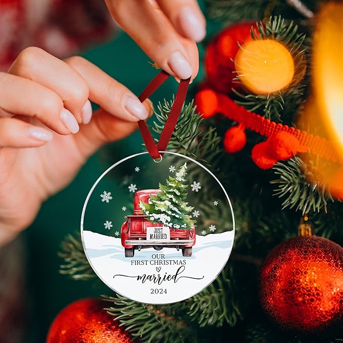 Our First Christmas in Our New Apartment 2025 Xmas Ceramic Ornament - Apartment Decor House Warming Gifts 1st Apartment Christmas Ornament (Married Ornament 2)