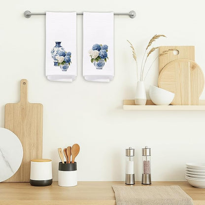 Blue and White Hydrangea Floral Kitchen Towels, Blue Chinoiserie Flower Decorative Hand Tea Towels for Bathroom, Cottagecore Wildflower Dish Tea Towel for Kitchen, 16x24 Inches Set of 2