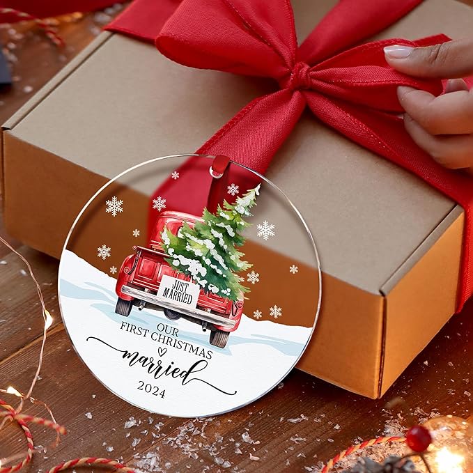 Our First Christmas in Our New Apartment 2025 Xmas Ceramic Ornament - Apartment Decor House Warming Gifts 1st Apartment Christmas Ornament (Married Ornament 2)